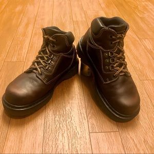 Dr Marten 8697 Boots sz 8 M or 10 W